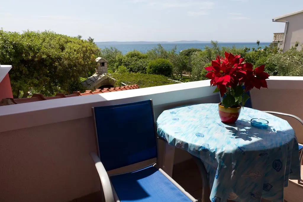 Vila Amantina Petrcane Apartment